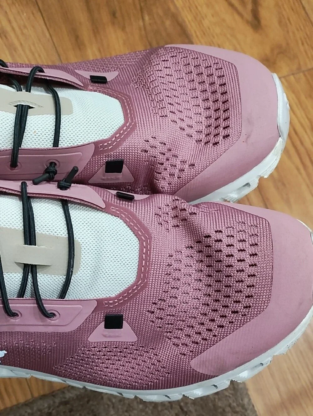 Women’s Pink On Cloud Athletic Sneakers